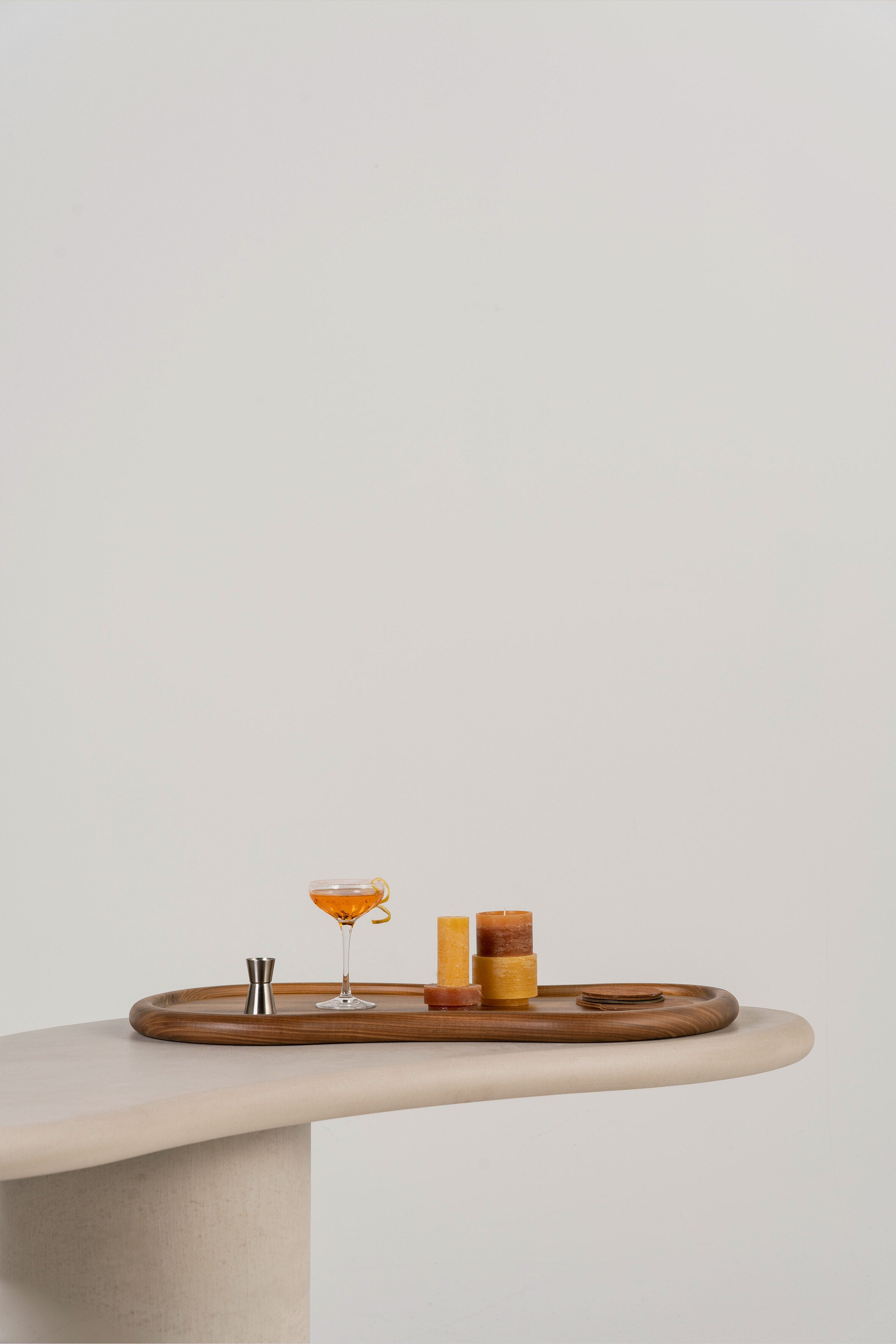 Bieke Casteleyn・Out of Line Tray 74 (New)