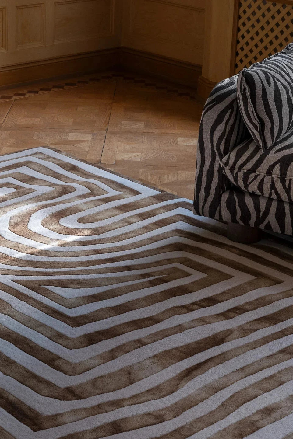 Psychedelic Labyrinth Teppich・Beige