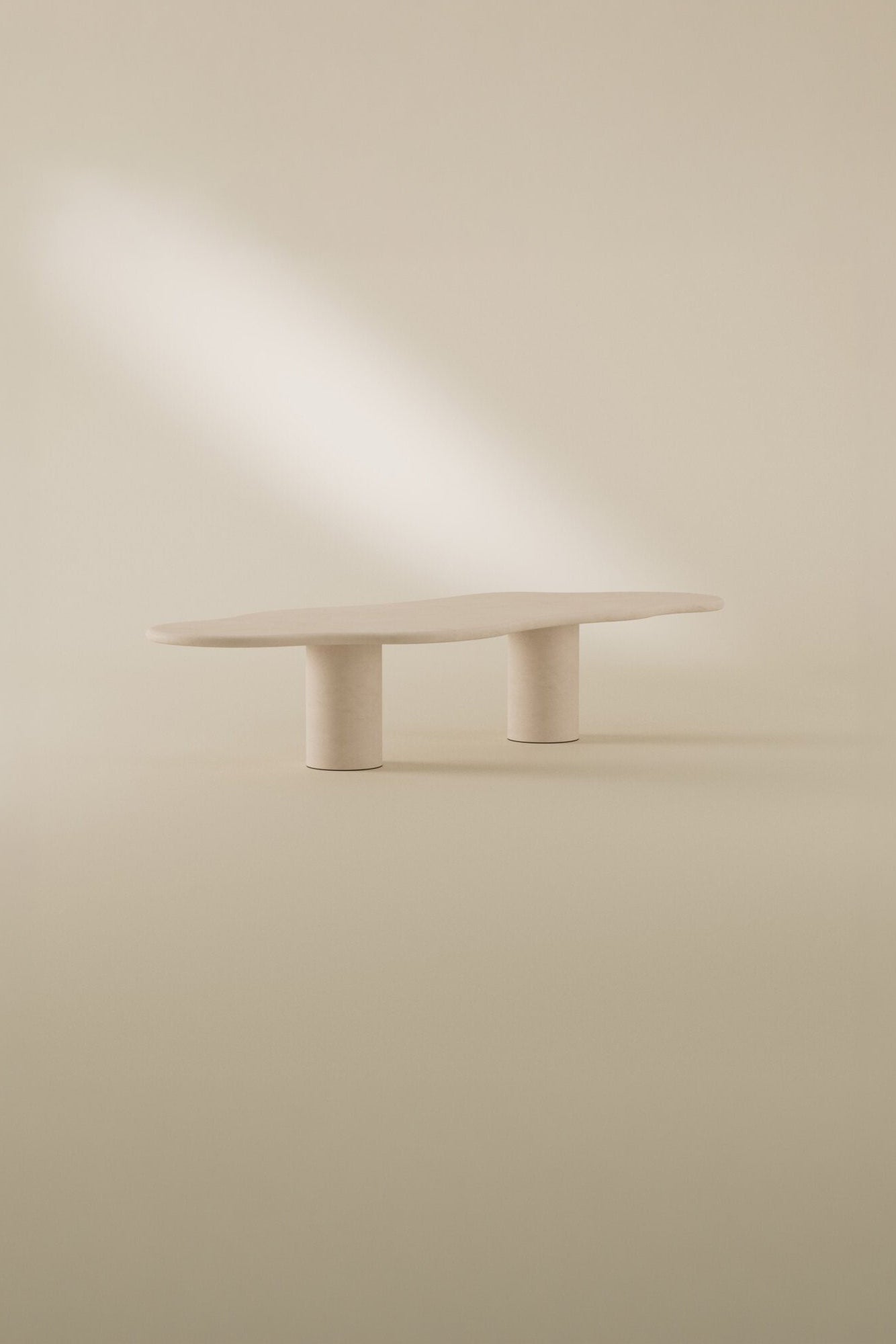 Out of Line・Esstisch (New)