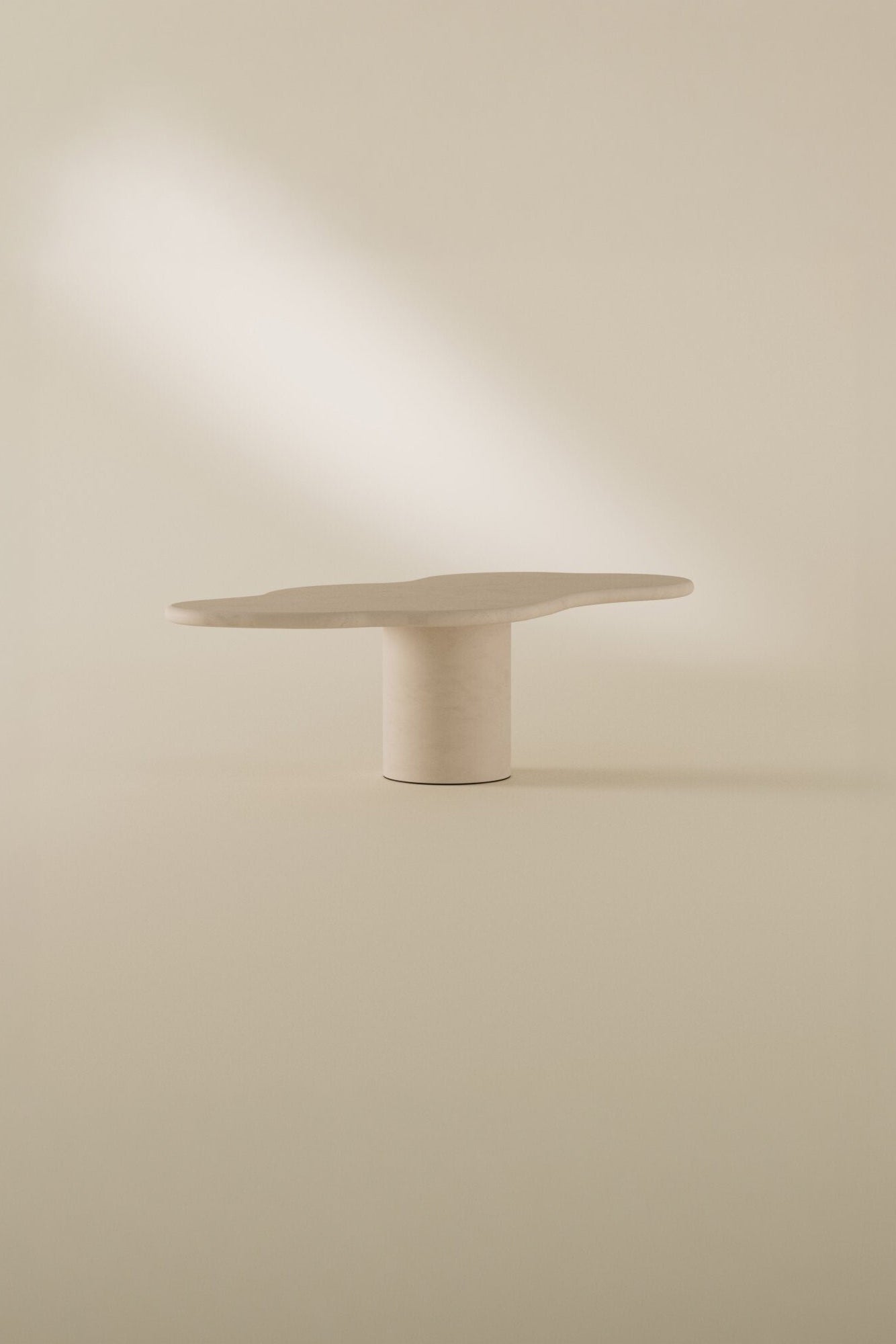 Out of Line・Esstisch (New)